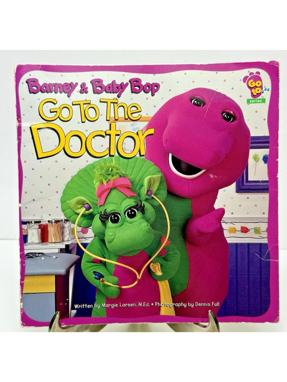Vtg 1996 Book Barney & Baby Bop Go to the Doctor "To Go' Series Photo Story